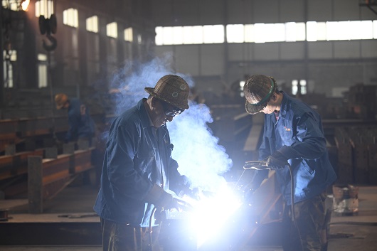 在大力發展臨汾鋼結構工程建設的同時，防火措施要到位